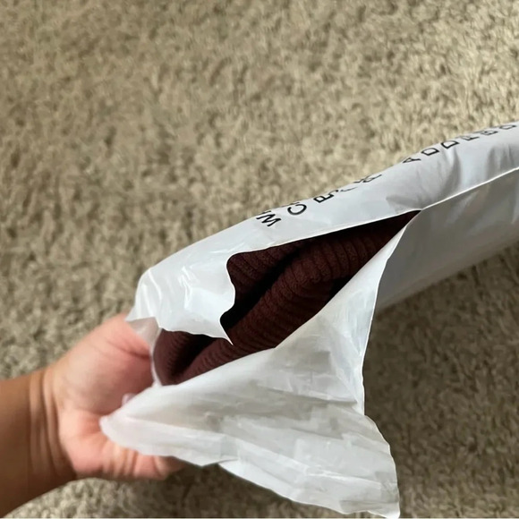 NEW Justin Bieber X Tim Hortons Fanny  Pack - Picture 5 of 7